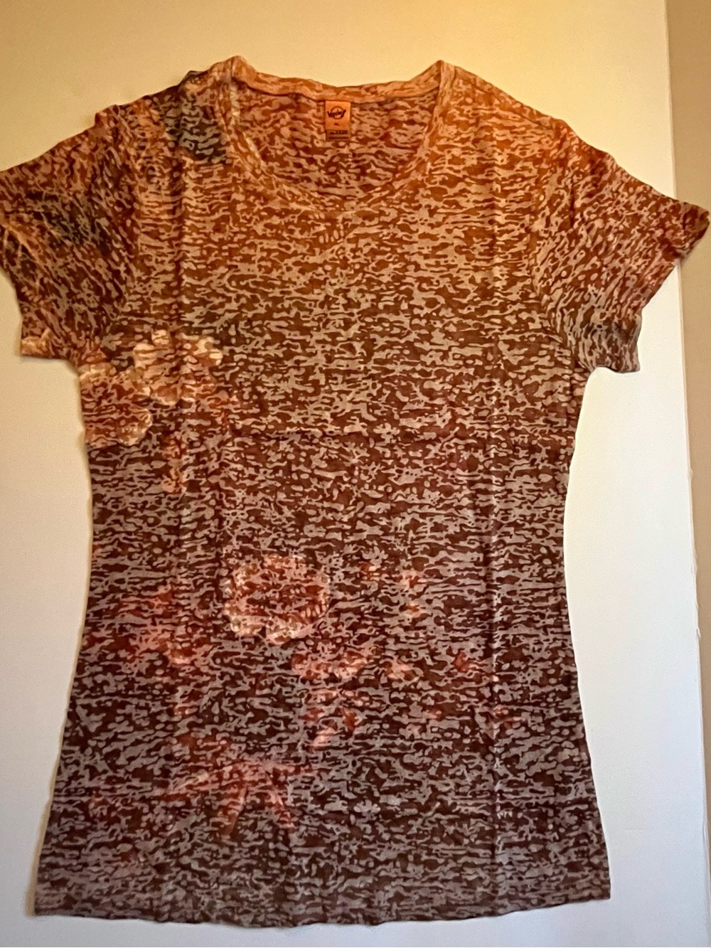Kavio Women's Short Sleeve Top in Brown and Pink Floral Print